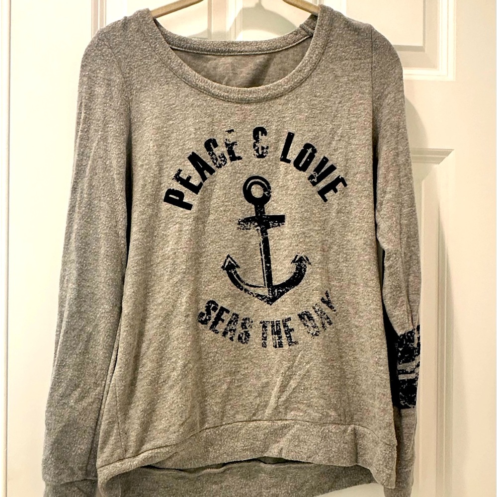 Chaser brand soft long sleeve thick tee